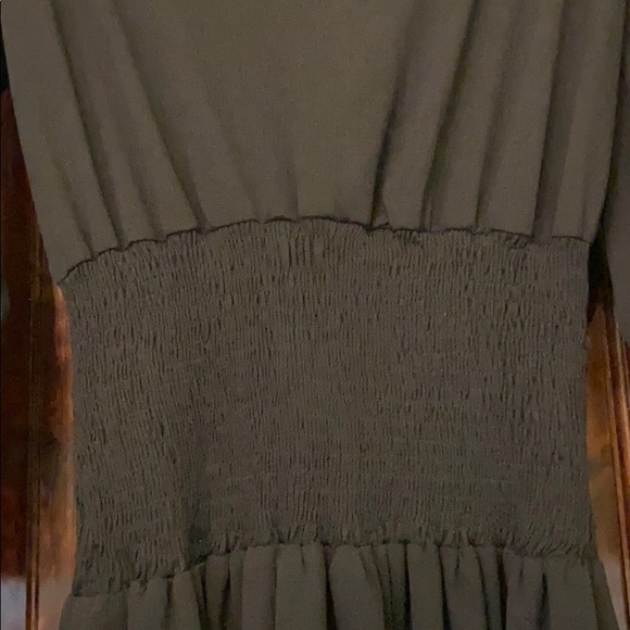 Black Dress - Picture 3 of 6